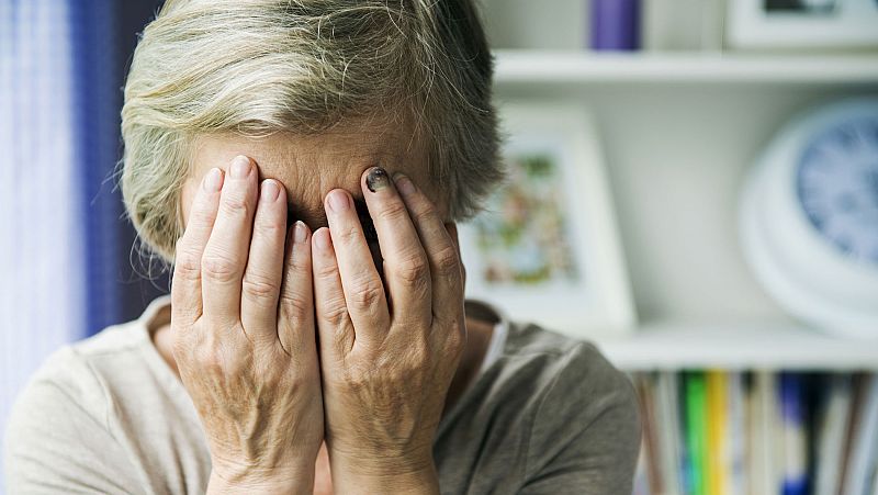 Una de cada cinco mujeres de más de 60 años aún considera que el maltrato "debe solucionarse en casa"