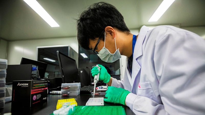 Científicos chinos aseguran haber creado los primeros bebés modificados genéticamente