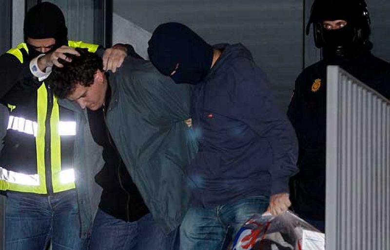 Cae un comando de ETA en Pamplona con la detención de cuatro presuntos terroristas