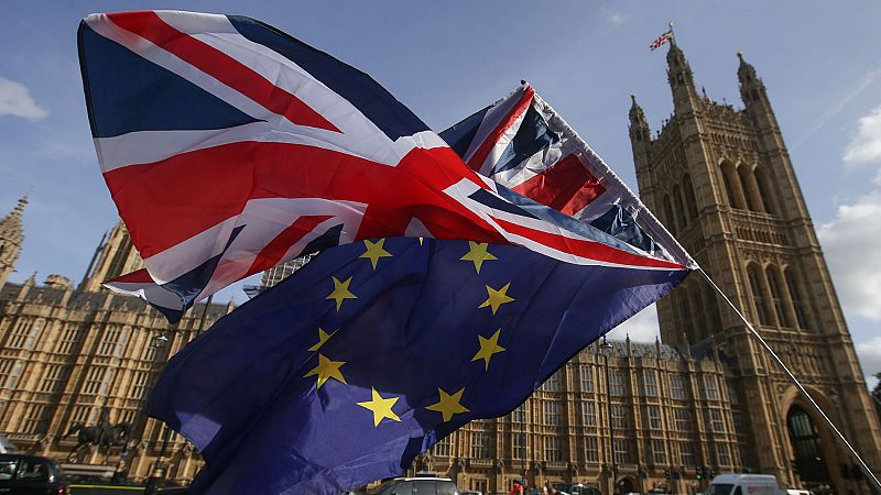 Reino Unido se debate en torno a aceptar o no el acuerdo del 'Brexit': estos son los escenarios