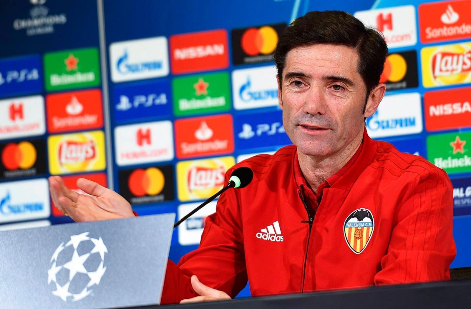 Champions: Marcelino avisa: "Será difícil pero queremos ganar" -RTVE.es | Ver