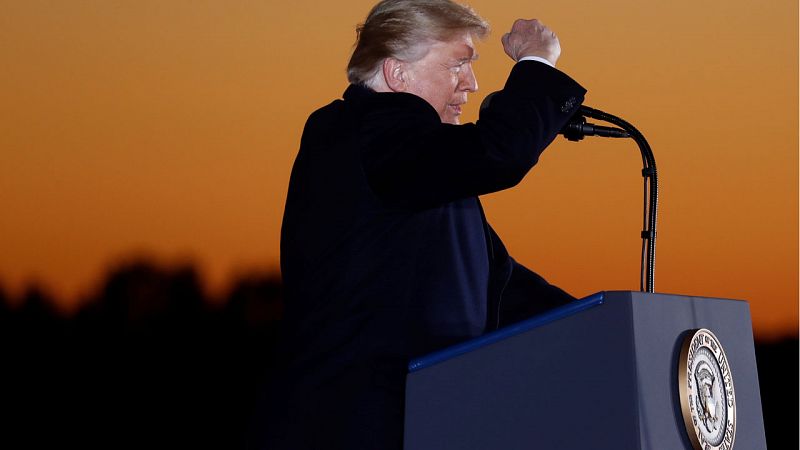 Trump "no cree" que el cambio climático tenga un efecto devastador en la economía estadounidense