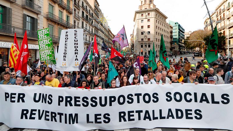 Nueva jornada de protestas contra los recortes en Cataluña mientras la Generalitat intenta evitar un 'invierno caliente'