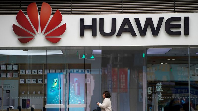 Bruselas dice estar "preocupada" por las supuestas brechas de seguridad de Huawei y otras empresas chinas