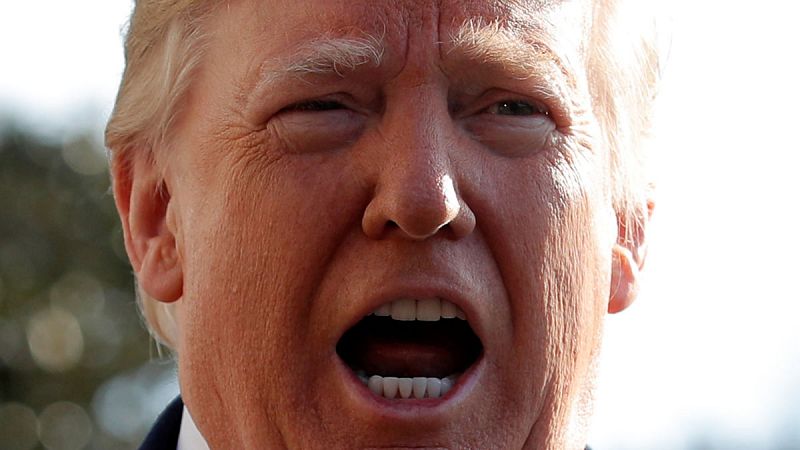Trump insulta a su ex secretario de Estado y lo llama "tonto" y "vago"