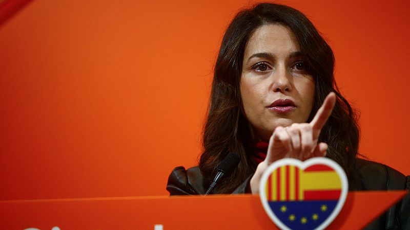 Los partidos constitucionalistas urgen a Torra a rectificar por proponer la independencia de Eslovenia como ejemplo para Cataluña