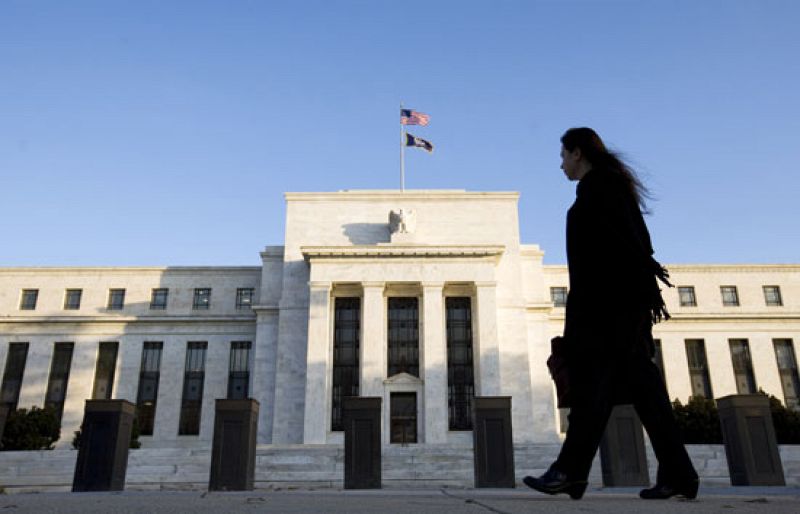 La Reserva Federal de EE.UU. recorta medio punto los tipos de interés