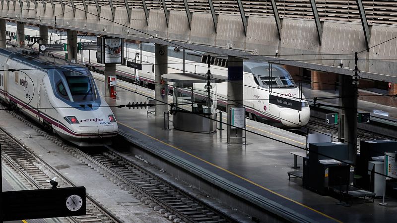 Renfe cancela 154 trenes AVE y regionales por la huelga de interventores