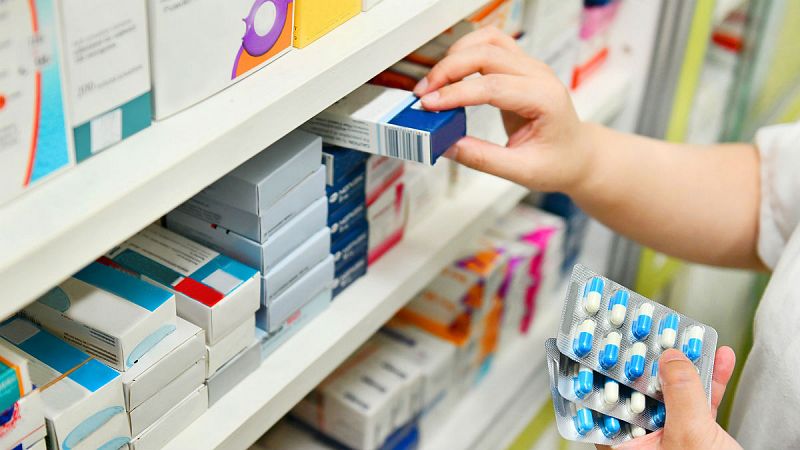 Sanidad quiere acabar con el copago farmacéutico para las rentas por debajo de 9.000 euros