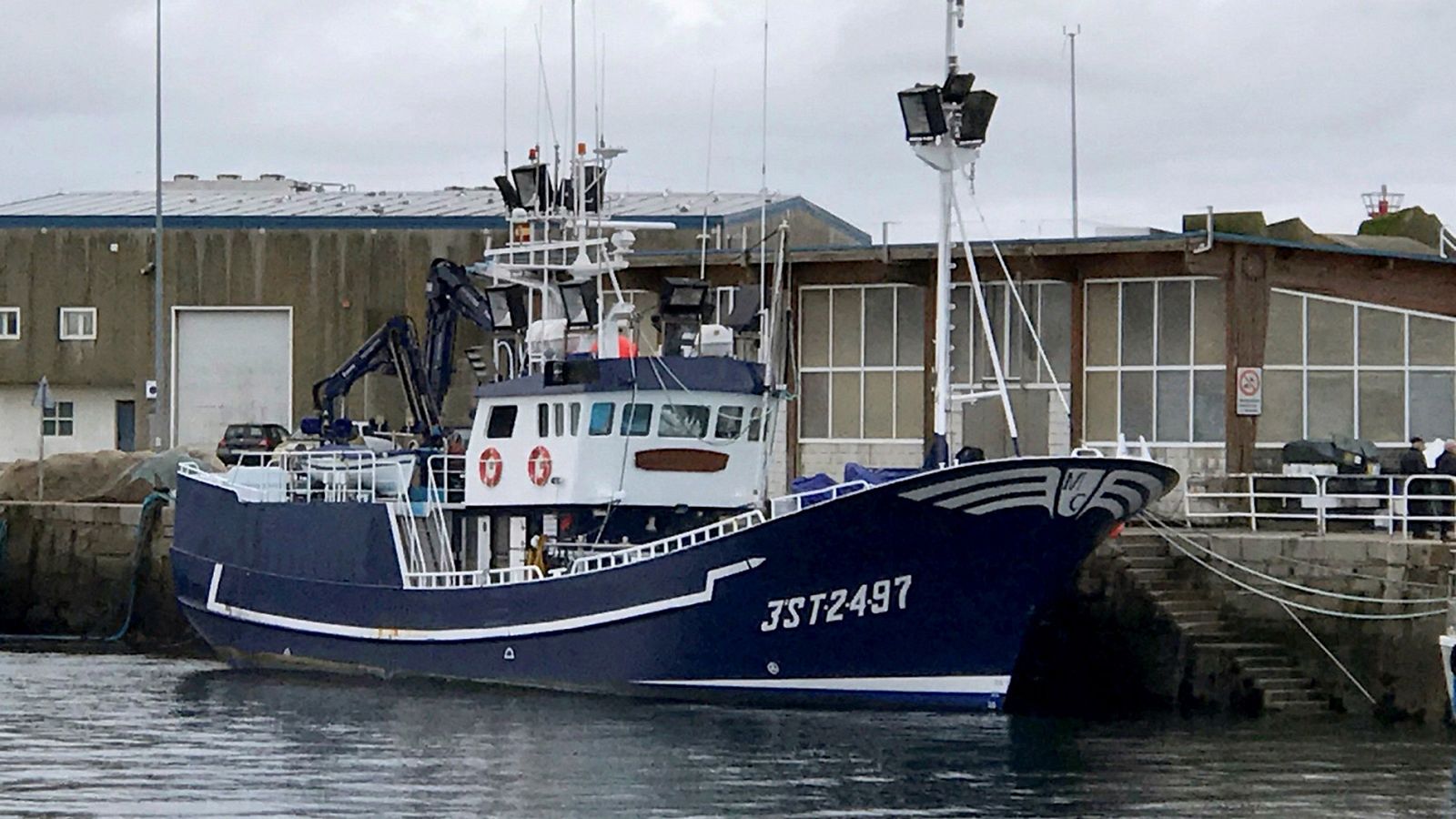 Tres muertos y un desaparecido tras un naufragio en Galicia