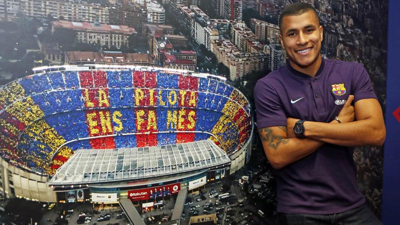 El defensa colombiano Murillo, cedido del Valencia al Barça | Ver