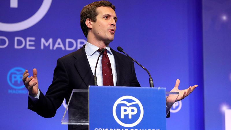 Casado muestra "indignación y preocupación" por la reunión de Sánchez y Torra