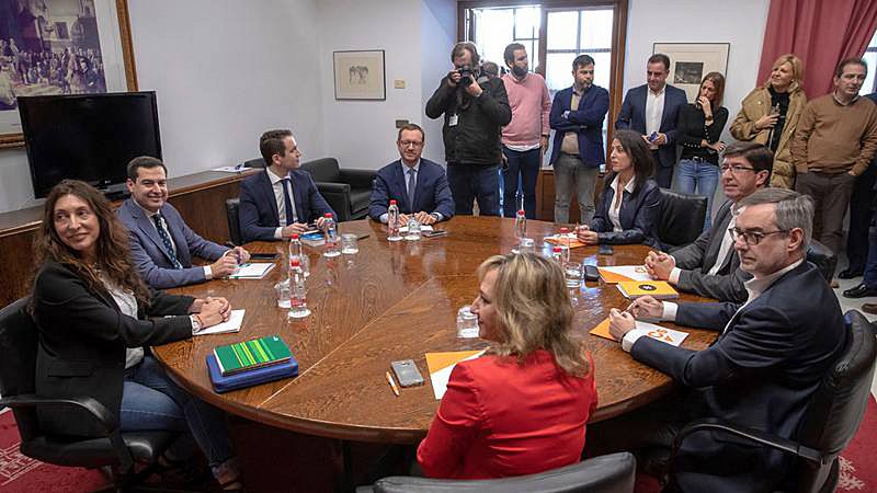 PP y Cs alcanzan un acuerdo programático en Andalucía con 20 medidas para los 100 primeros días de Gobierno