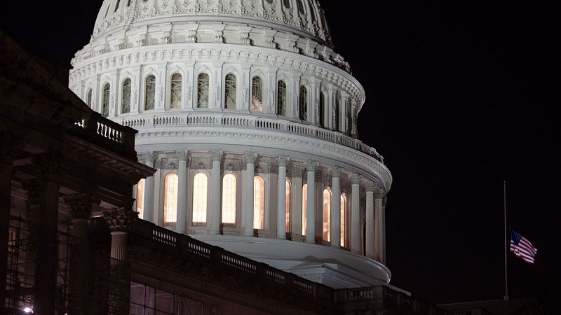 El Gobierno de Estados Unidos inicia el tercer cierre parcial de la Administración de 2018 por falta de fondos