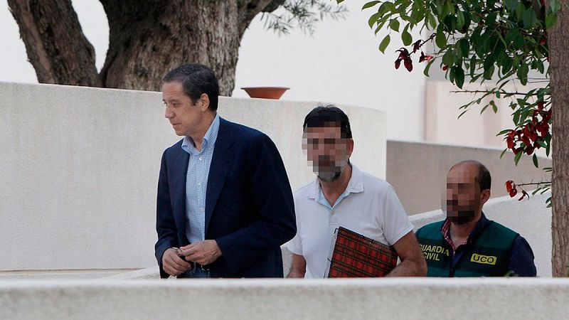 Zaplana afirma en una carta que es "inocente" y que nunca se apropió de dinero público
