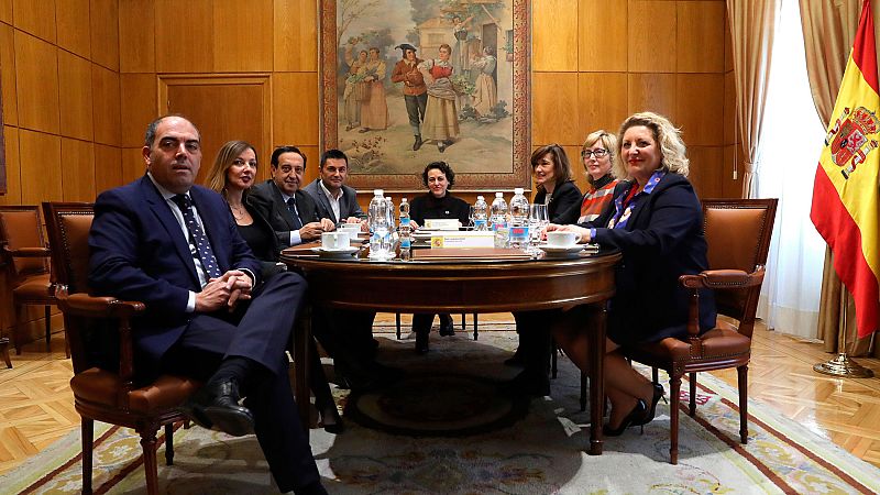 Gobierno y autónomos acuerdan duplicar la prestación máxima por desempleo de 12 a 24 meses