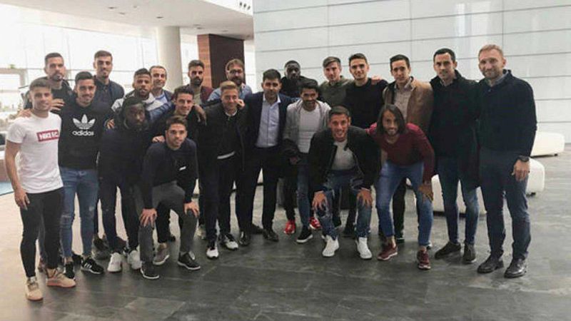 Cinco futbolistas del Reus se desvinculan del club por el impago de las nóminas