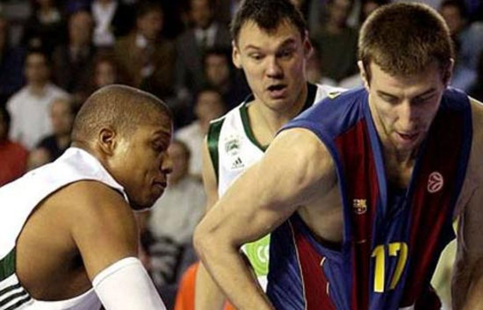 El Barça roza la perfección y acaba con el Panathinaikos - Baloncesto en RTVE | Ver