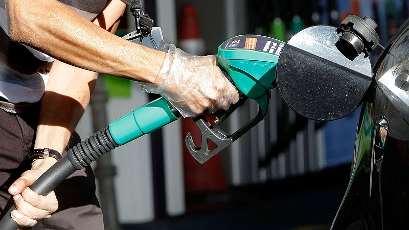 La cuesta de enero de 2019: suben los combustibles, pero baja el gas natural