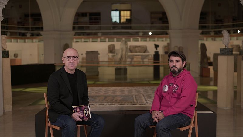 'Página Dos' celebra el Año Nuevo con un especial sobre literatura infantil y juvenil con Lucía Serrano y Jesús Cañadas