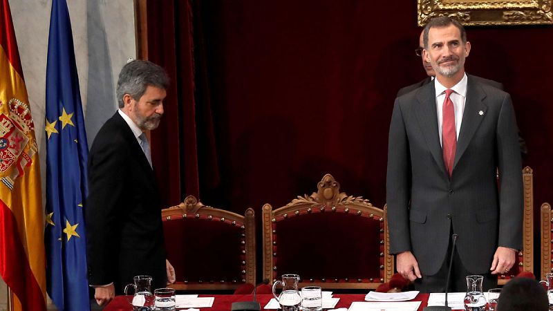 El rey subraya la "plena legitimidad" e "independencia" del Poder Judicial y llama a respetar sus resoluciones