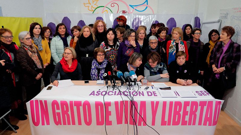 '¡Ni un paso atrás!': más de cien organizaciones feministas anuncian movilizaciones contra las propuestas de VOX