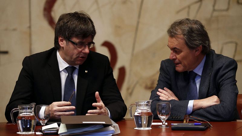 Expresidentes catalanes piden al Tribunal Supremo liberar a los presos durante el juicio del "procés"