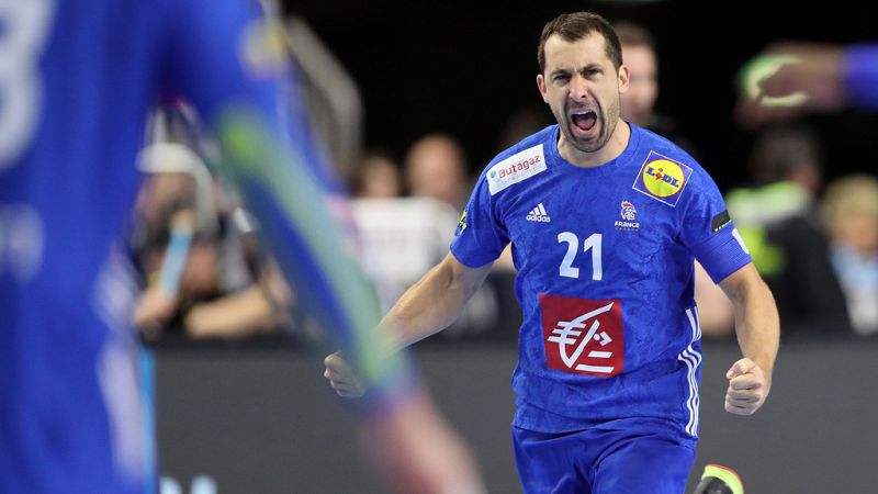 Francia emerge y deja a España contra las cuerdas en el Mundial