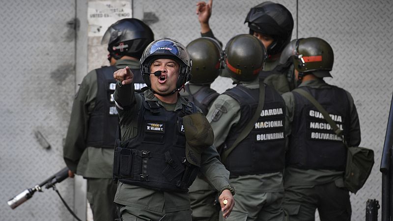 Un grupo de militares de la Guardia Nacional Bolivariana de Venezuela protagoniza un conato de rebelión contra Maduro