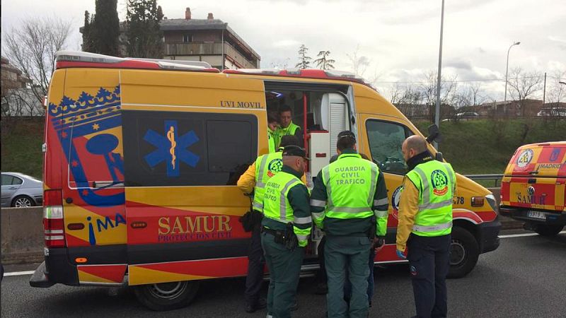 Un taxista, en estado muy grave tras ser atropellado por un VTC en Madrid