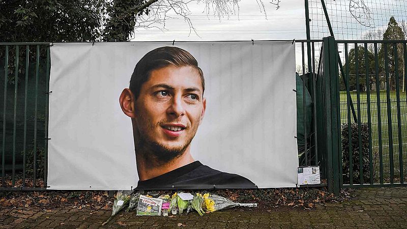 Se suspende la búsqueda de Emiliano Sala en el Canal de la Mancha ante las "remotas" posibilidades de supervivencia