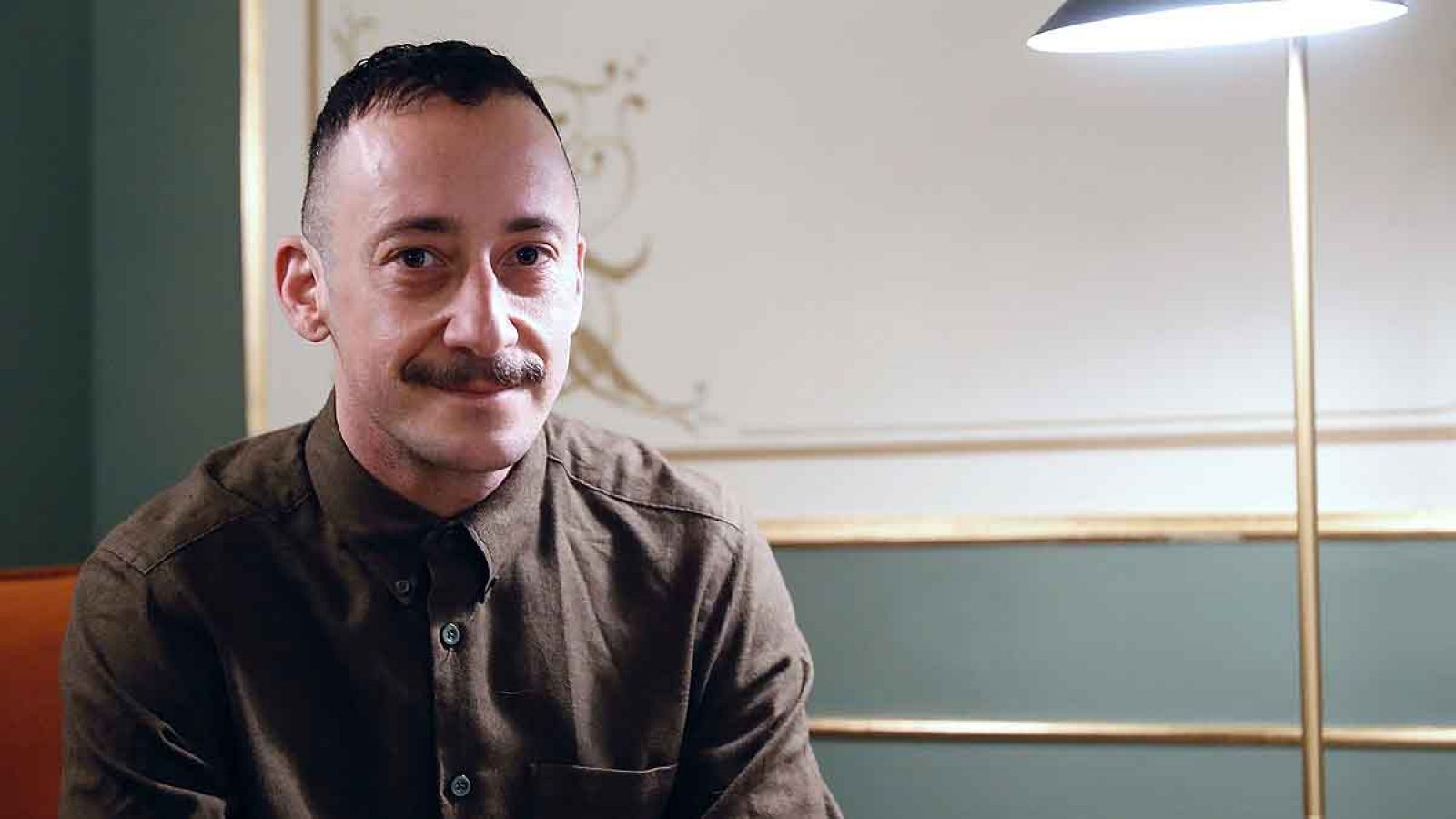 Thomas Page McBee, el escritor y boxeador 'trans' que cuestiona la masculinidad | Ver