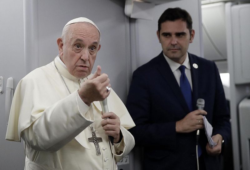 El papa Francisco asegura que nunca autorizará el celibato opcional