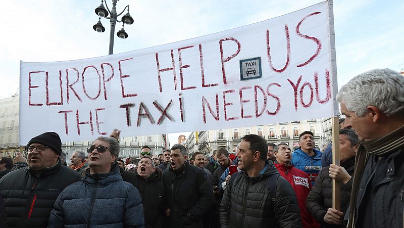 Los taxistas deciden continuar la huelga indefinida en Madrid por noveno día consecutivo