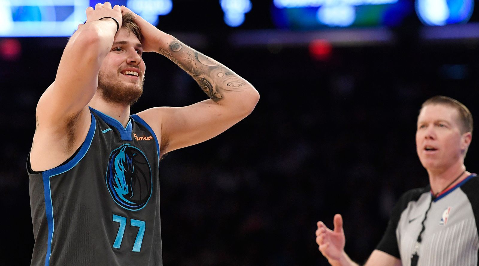 Pese a su espectacular irrupción en la NBA, el esloveno Luka Doncic no ha podido entrar en el Partido de las Estrellas de la NBA. Fue el tercer jugador más votado por los aficionados pero no ha sido elegido ni para el quintento titular ni entre los s