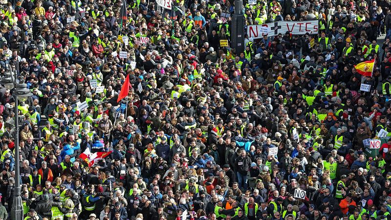 Miles personas vuelven a manifestarse en toda España en defensa del sistema público de pensiones