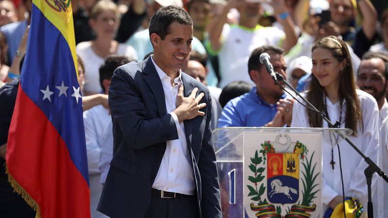 Más de la mitad de los países de la UE reconocen a Juan Guaidó como presidente interino de Venezuela