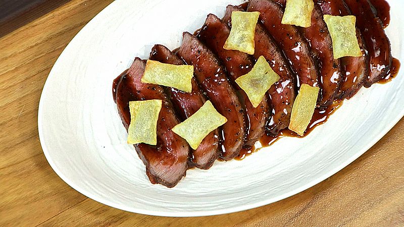 Presa con salsa perigueux