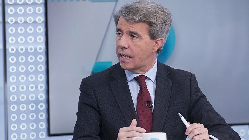 Garrido anuncia un "plan de choque" para mejorar el reglamento del Taxi