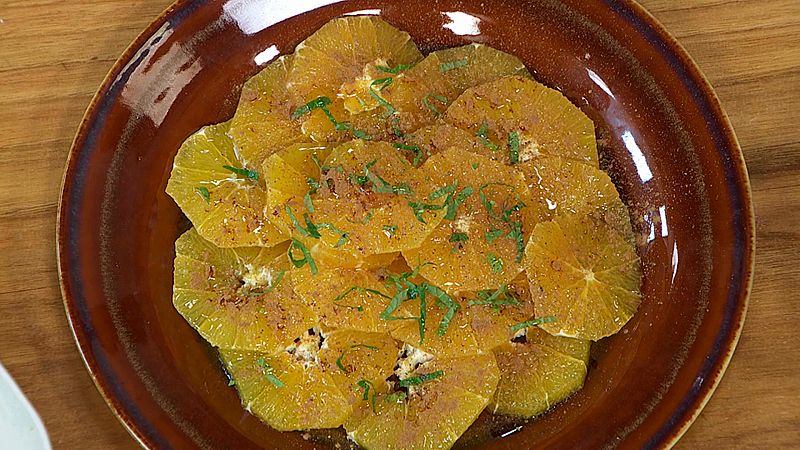 Naranjas con aceite, az�car y canela