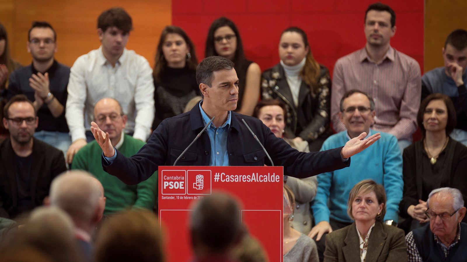 Sánchez asegura que el Gobierno trabaja "para unir a los españoles, no para enfrentarlos como están haciendo las derechas"