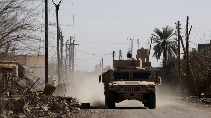 Las Fuerzas Sirias avanzan 41 posiciones frente al Estado Islámico en su último reducto en el país