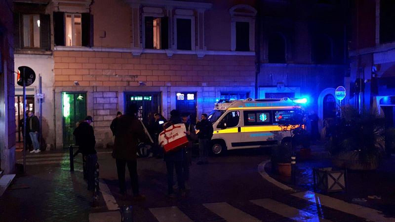 Cinco aficionados españoles reciben el alta tras resultar heridos en una pelea en Roma