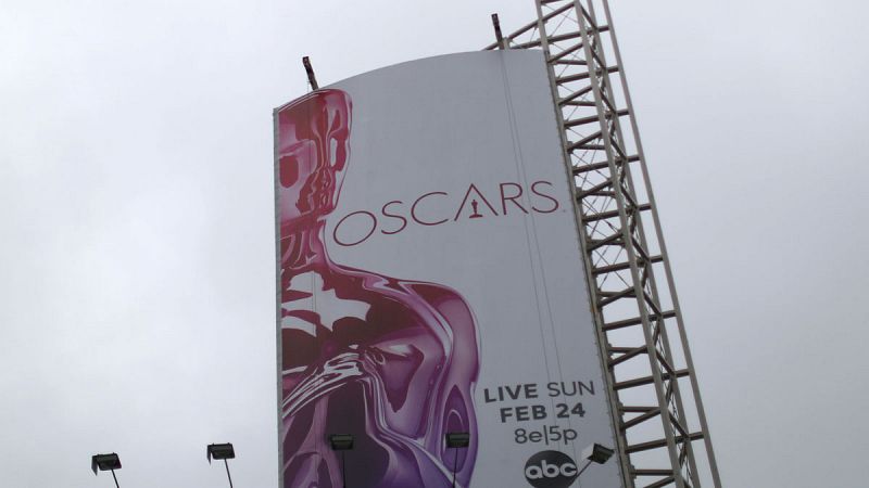 Las estrellas de Hollywood se rebelan contra la entrega de varios Oscar durante la publicidad