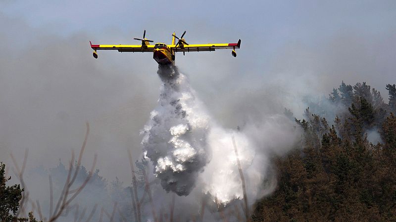 Cantabria lucha contra medio centenar de incendios con el apoyo de la UME