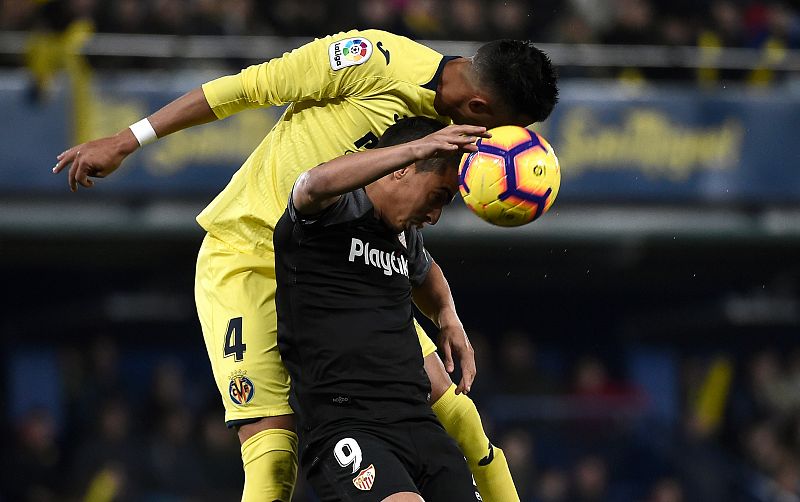El Villarreal respira ante un Sevilla que no revierte su dinámica