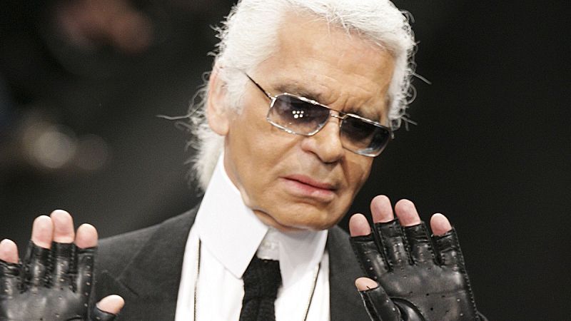 El mundo de la moda llora la muerte del 'káiser' Lagerfeld