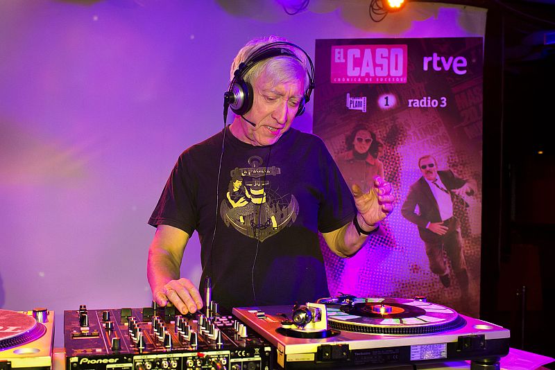 #AdiósFlordePasión: Homenaje a Juan de Pablos, mítico locutor de Radio 3