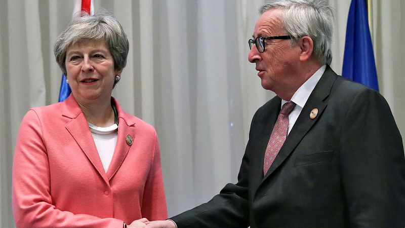 El retraso del 'Brexit' toma cuerpo ante el bloqueo del acuerdo de May en el Parlamento británico