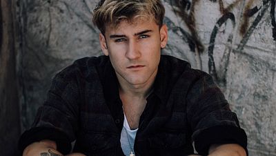 Dani Fern�ndez, concursante en la tercera gala de 'La mejor canci�n jam�s cantada'